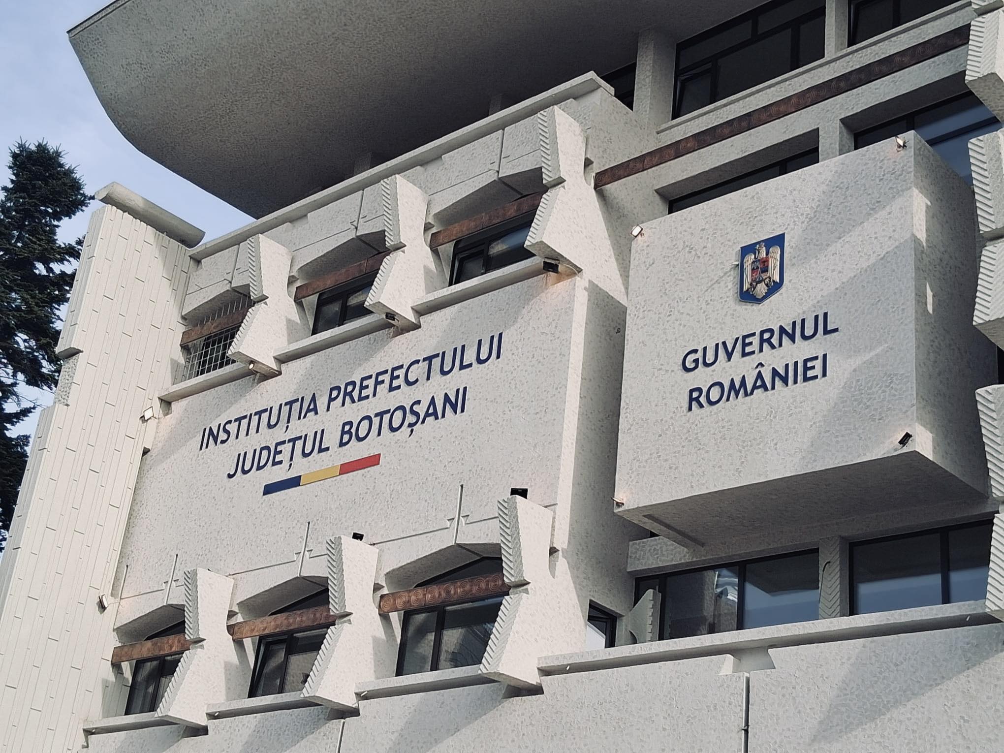 Palatul Administrativ iluminat în portocaliu: Nu va rezolva totul, dar poate face o femeie să înțeleagă că are dreptul la ajutor