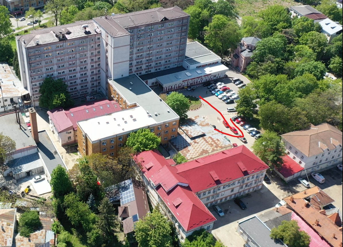 Evitați zona: Dispare încă o bucată din parcarea de la Mavromati 