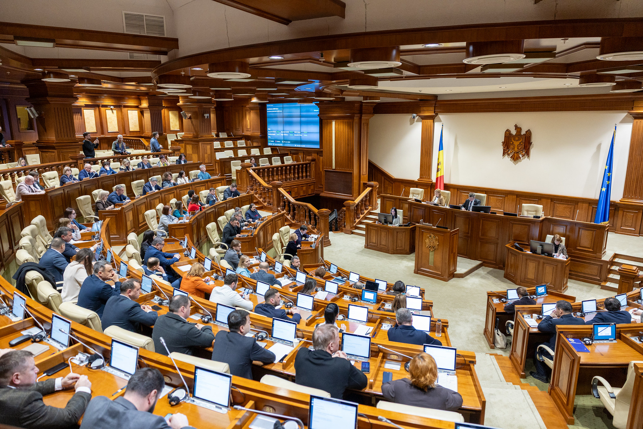 demisie din Parlamentul Republicii Moldova