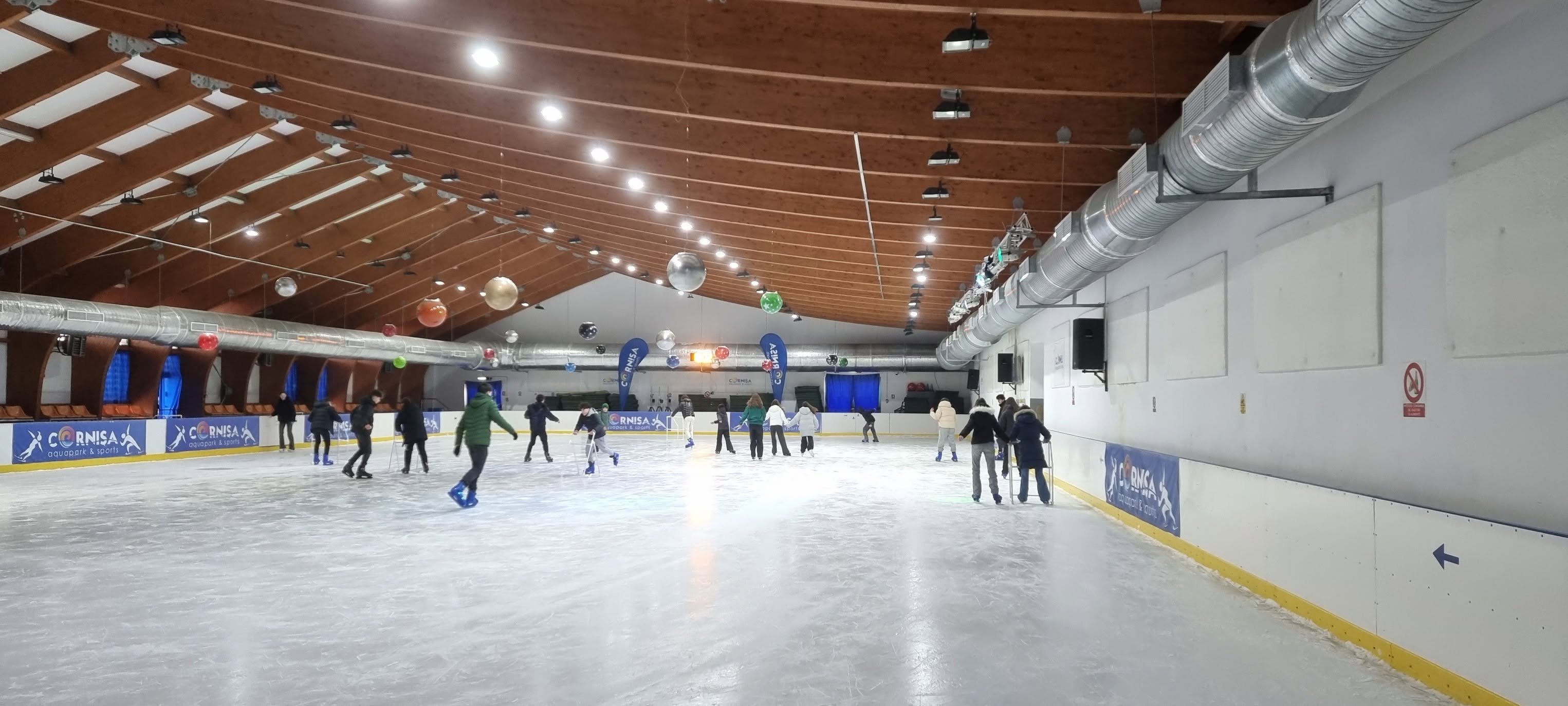 patinoar Cornișa