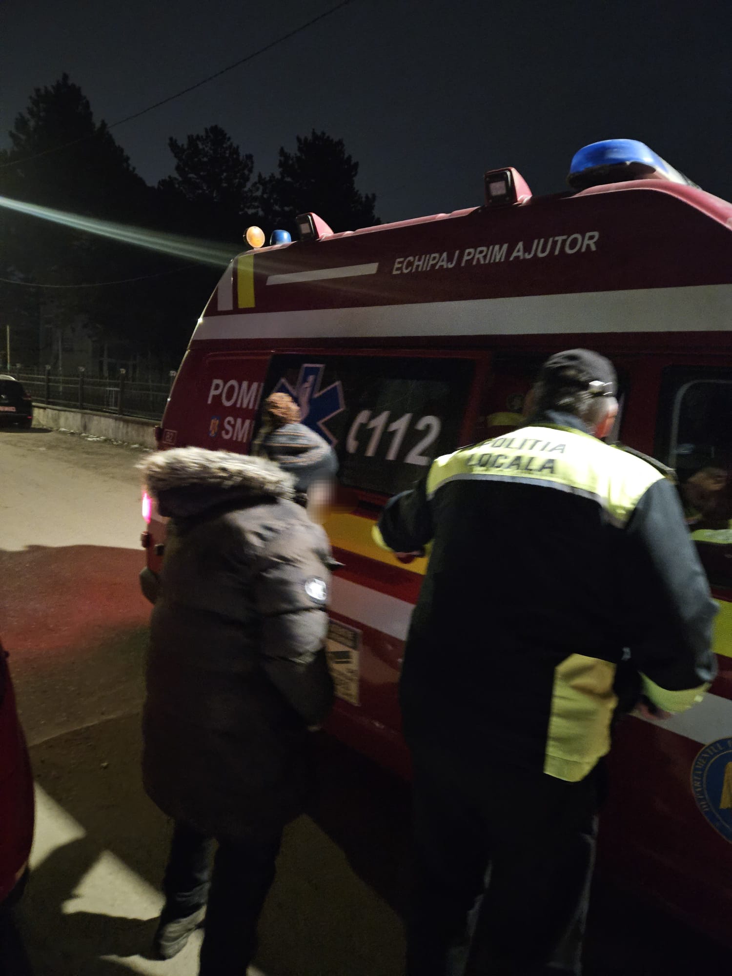 Pompierii și polițiștii pornesc în căutarea persoanelor fără adăpost 