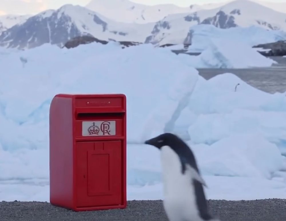 Incredibil! Cum a ajuns o cutie poștală britanică în Antarctica