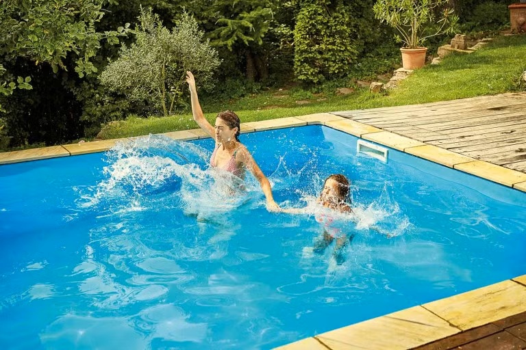 piscina de acasa