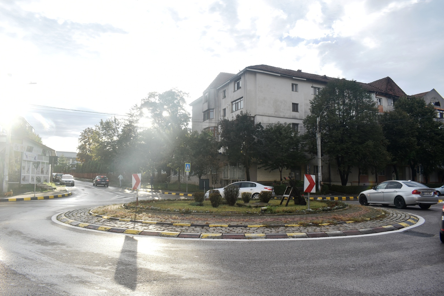 Cod galben de ploi puternice, se așteaptă cantități de apă de 30...40 l/mp