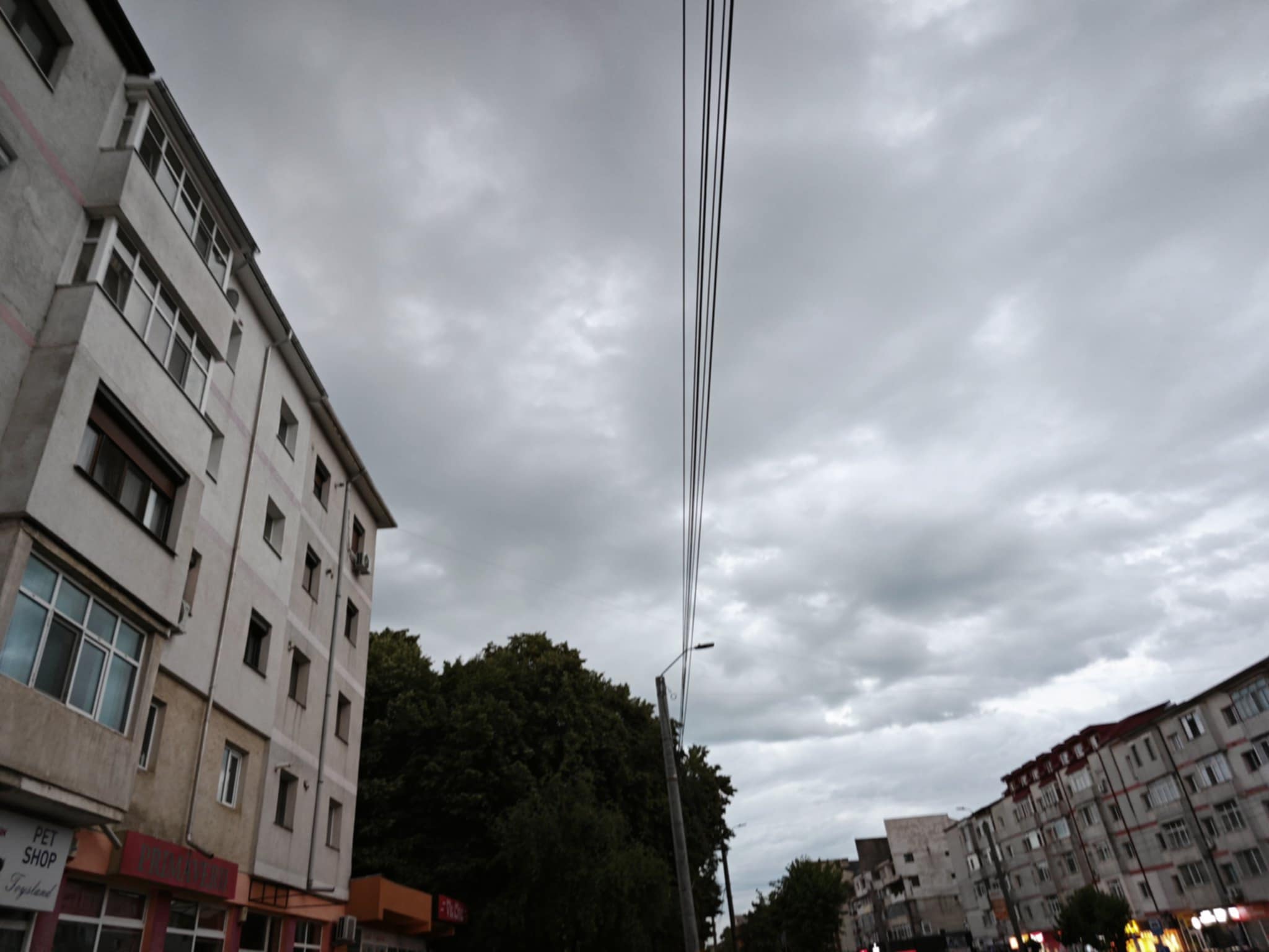 ALERTĂ meteo: COD GALBEN de ploi emis pentru Botoșani 