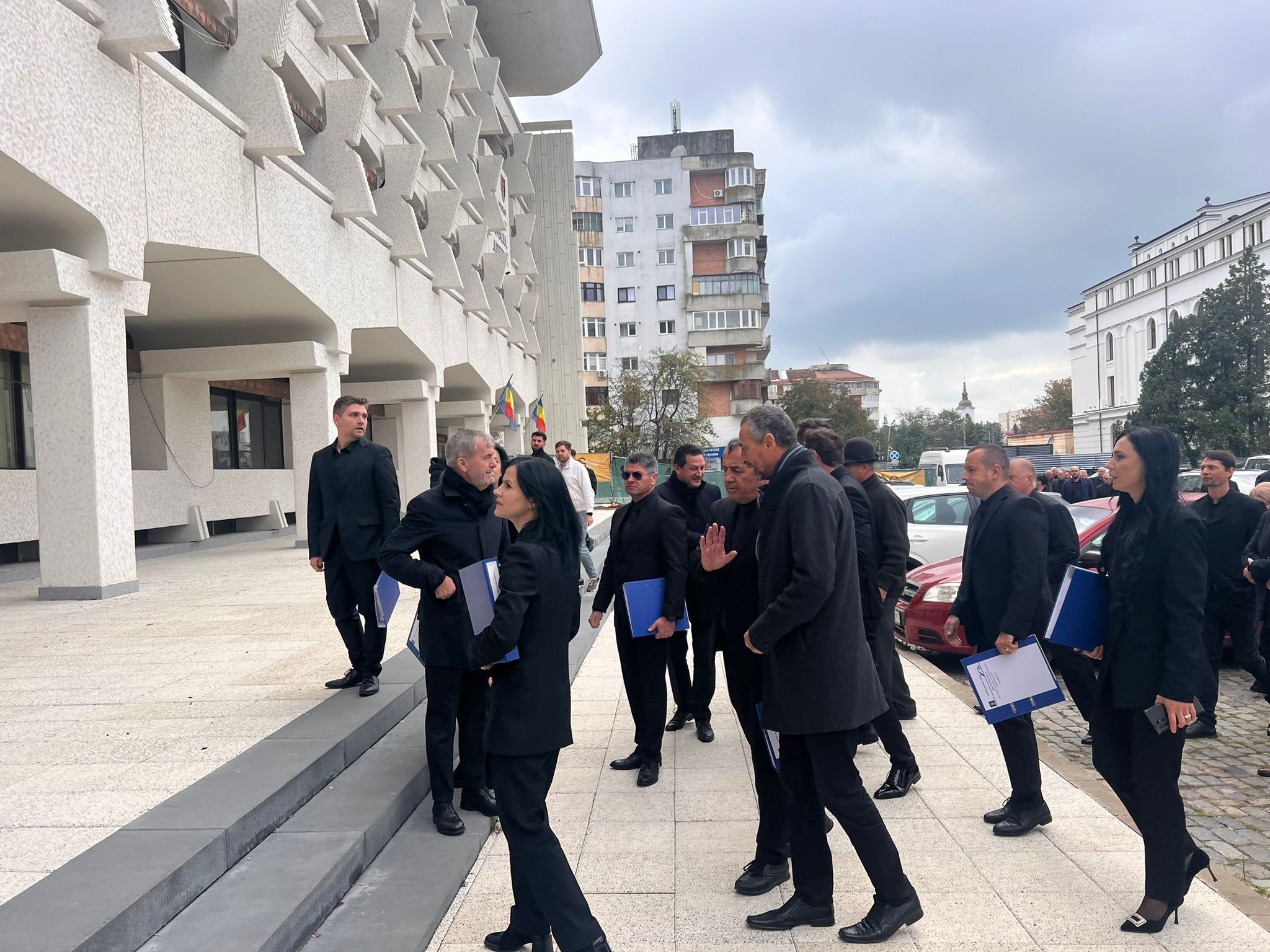 TENSIUNI uriașe în PNL Botoșani: O lideră la un pas să renunțe la funcție, echipa ei ar pregăti demisii în bloc ca protest față de politica dusă de Iftime