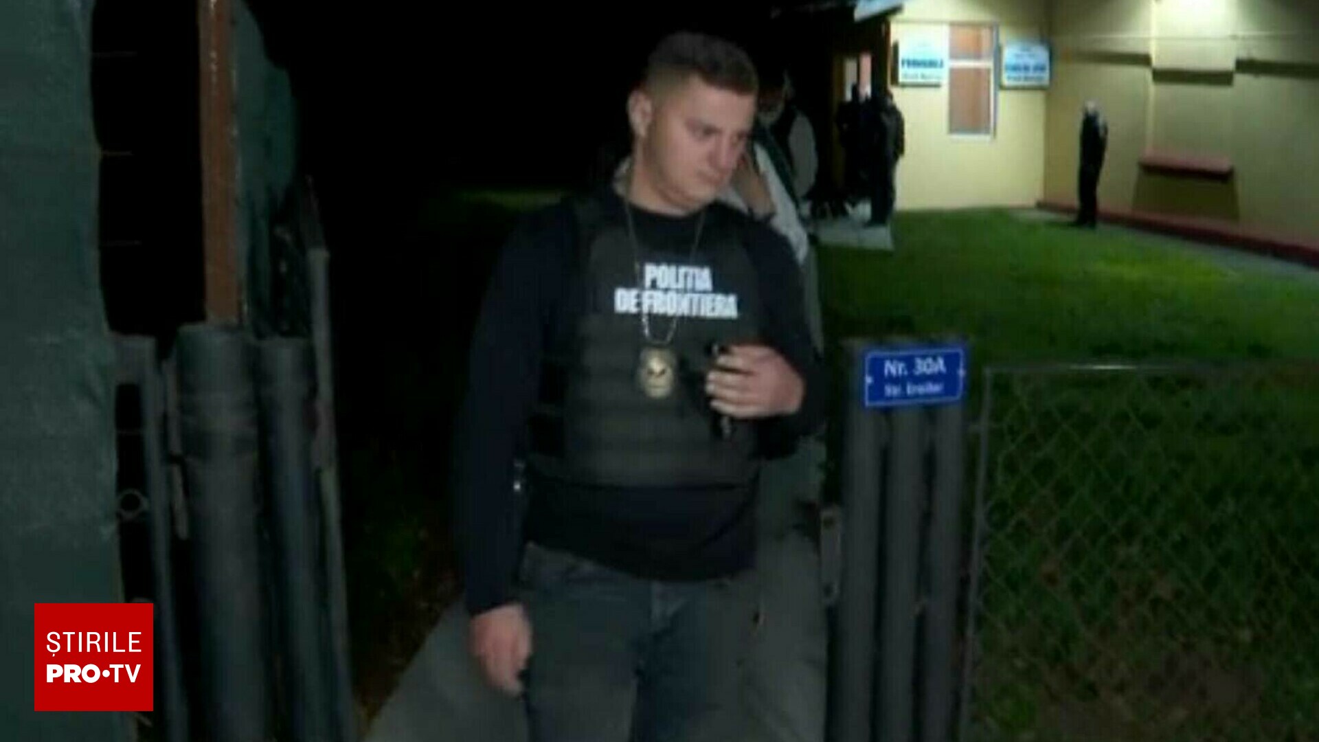 Fără precedent: Peste 250 de oameni s-au trezit cu buletinele eliberate la Botoșani, anulate 