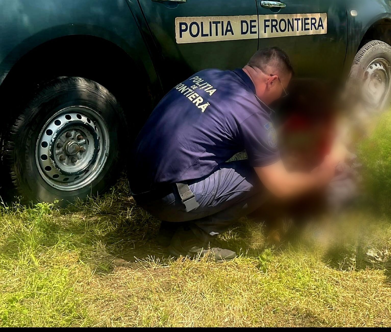 Mister cu un bărbat găsit rănit de polițiștii de frontieră 