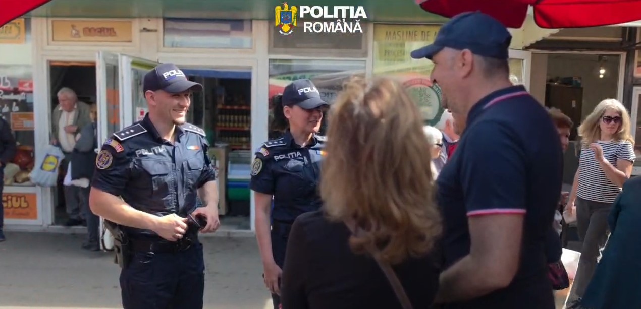 politia in piata