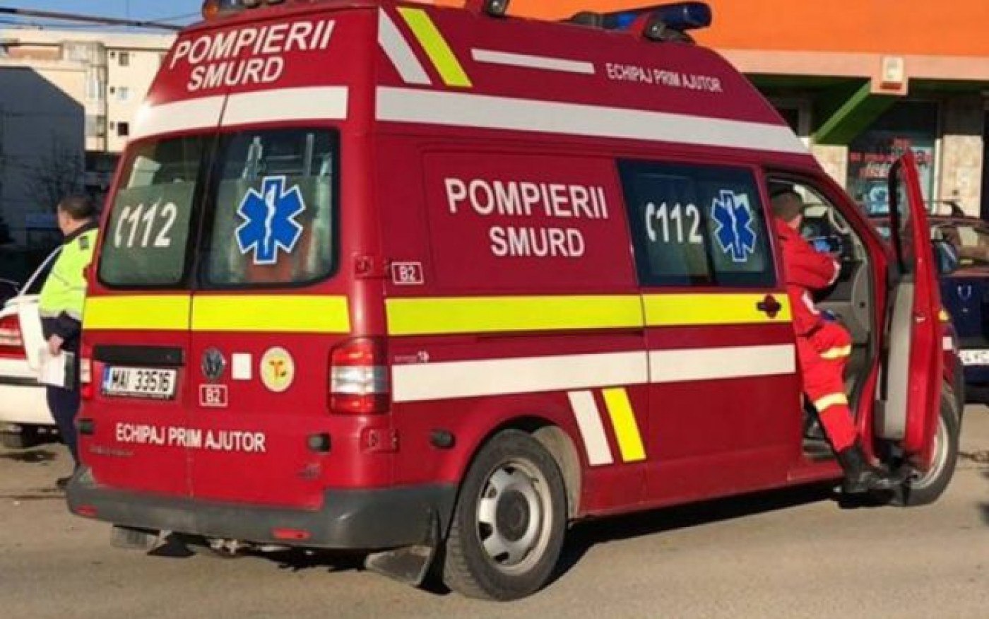 politie si ambulanta.