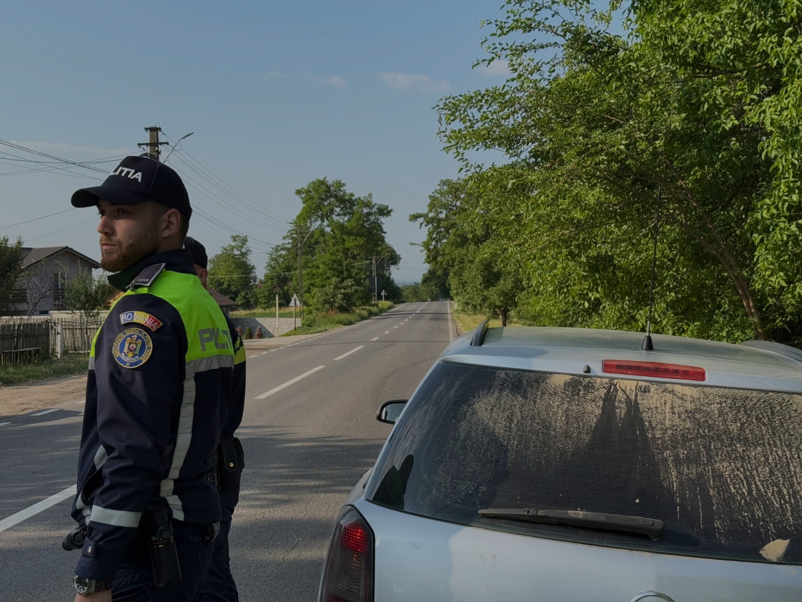 Acțiune fulger a polițiștilor la Dorohoi: Zeci de șoferi controlați