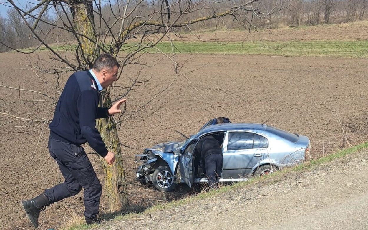 politist de la Botosani ranit in accident