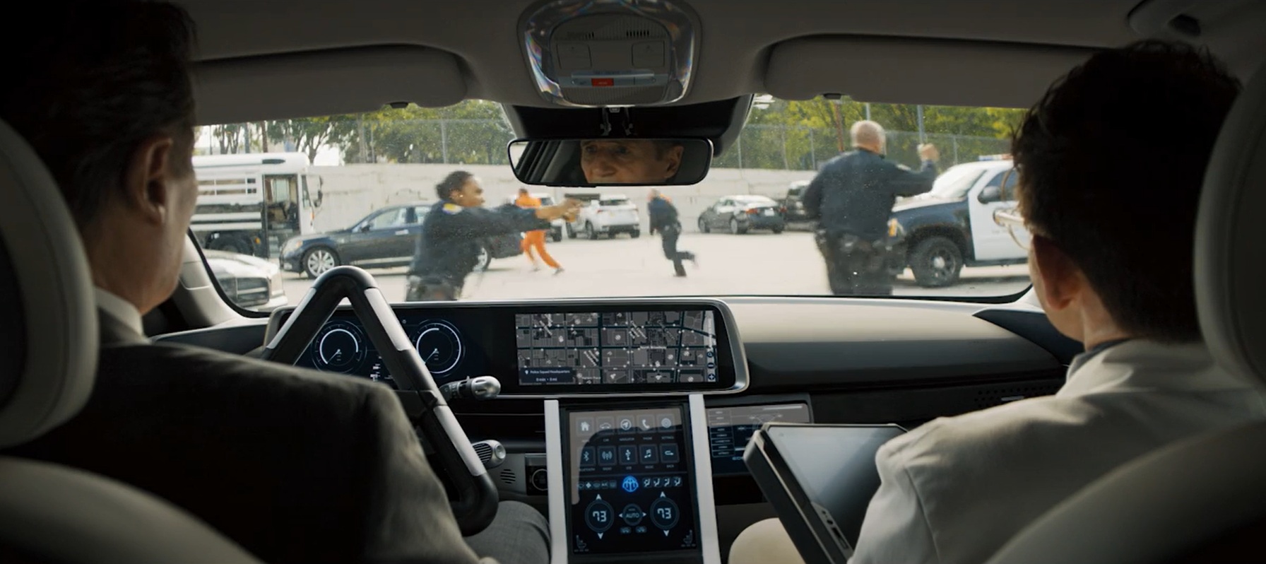 Un polițist cu explozie întârziată, în avanpremieră la Happy Cinema  - PROGRAMUL săptămânii