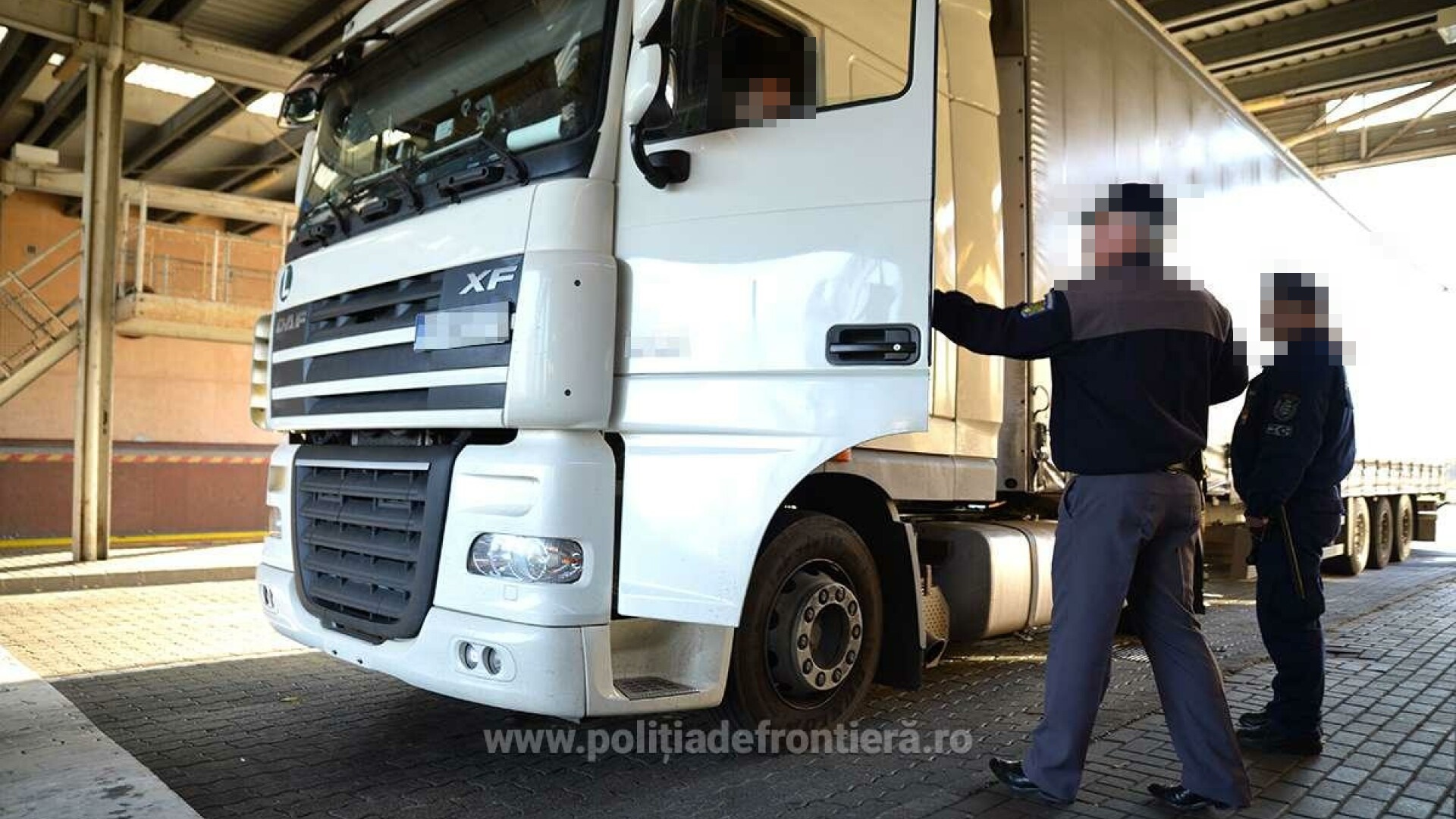 Botoșănean dat jos din camion după un control cu nereguli grave 