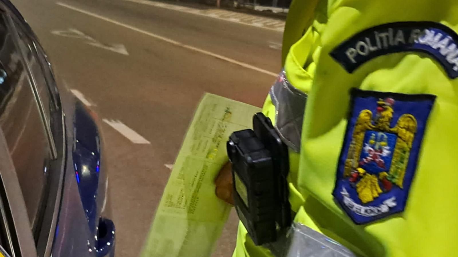 Un șofer din Botoșani a dat de necaz la vecini: MOTIVUL pentru care a fost amendat 