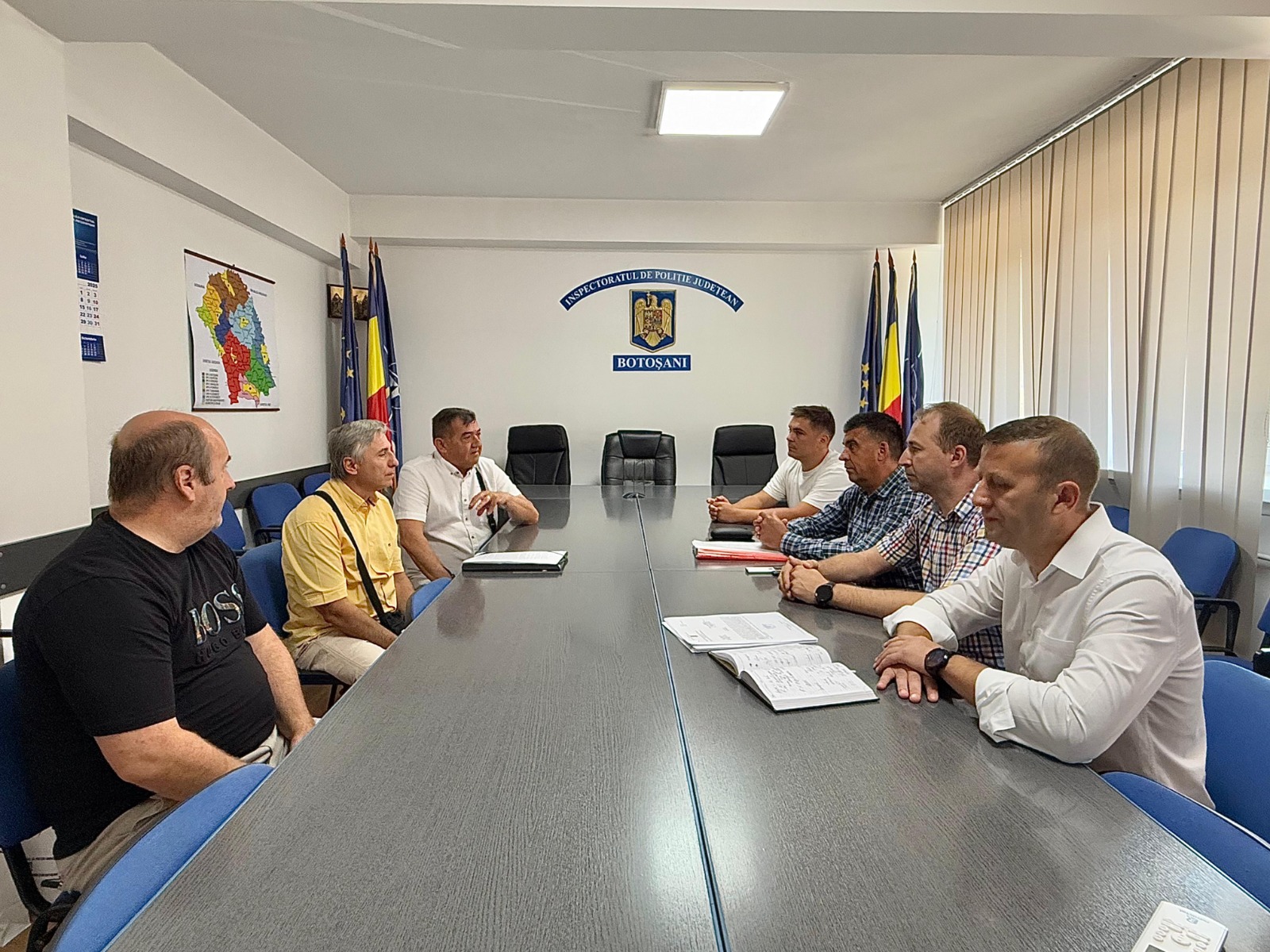 Polițiștii botoșăneni solicitați pentru o anchetă la un mega dosar de înșelăciune în Cehia 