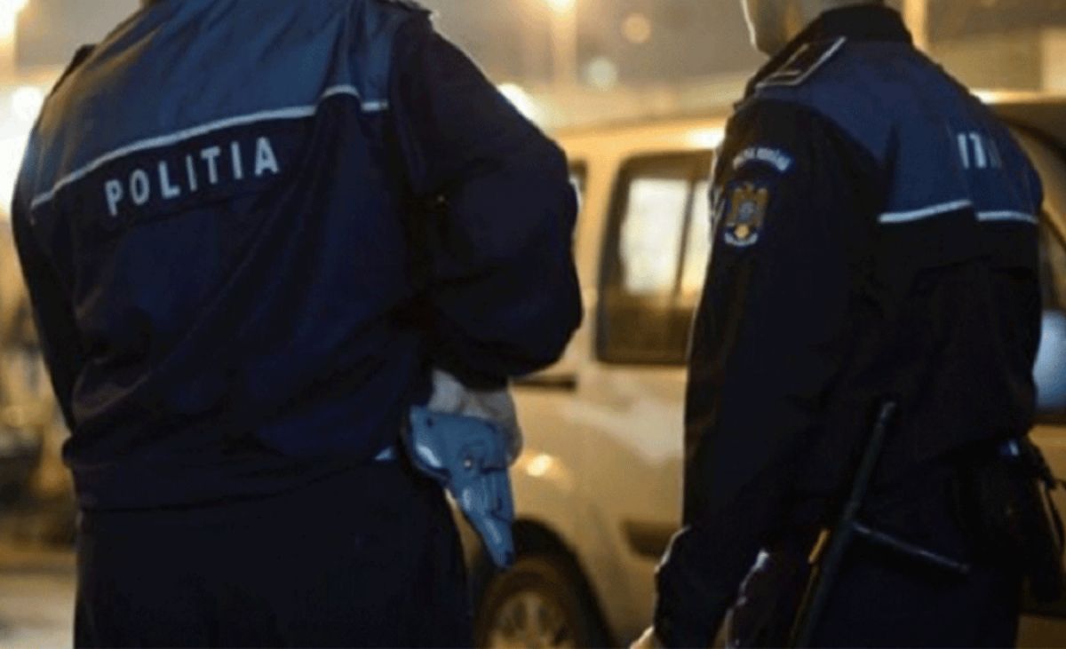 Polițiștii botoșăneni au împânzit orașul: Scandalagiii au fost amendați