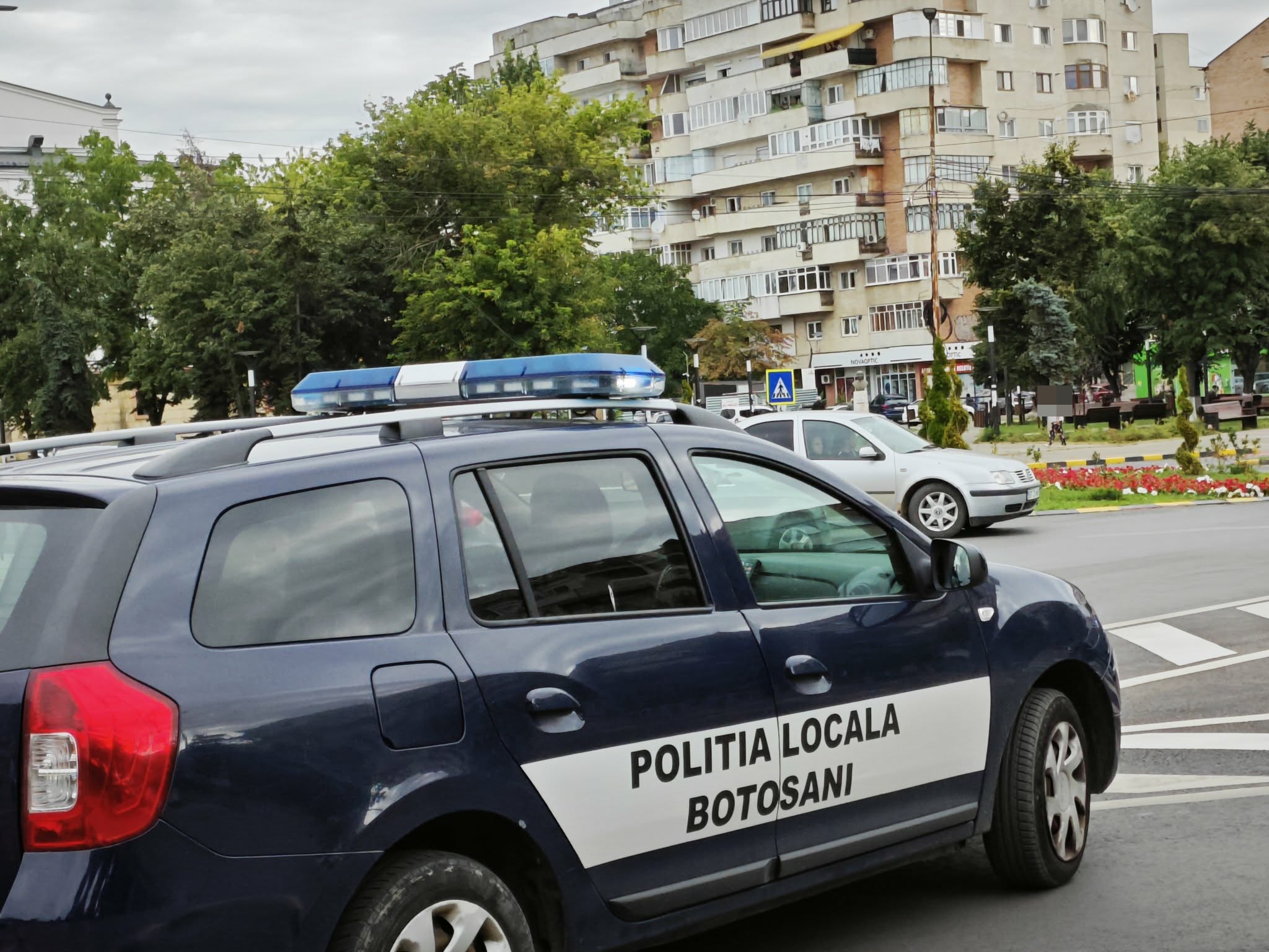 Bețivi cu gura mare amendați de polițiștii locali cu peste 3.000 de lei 