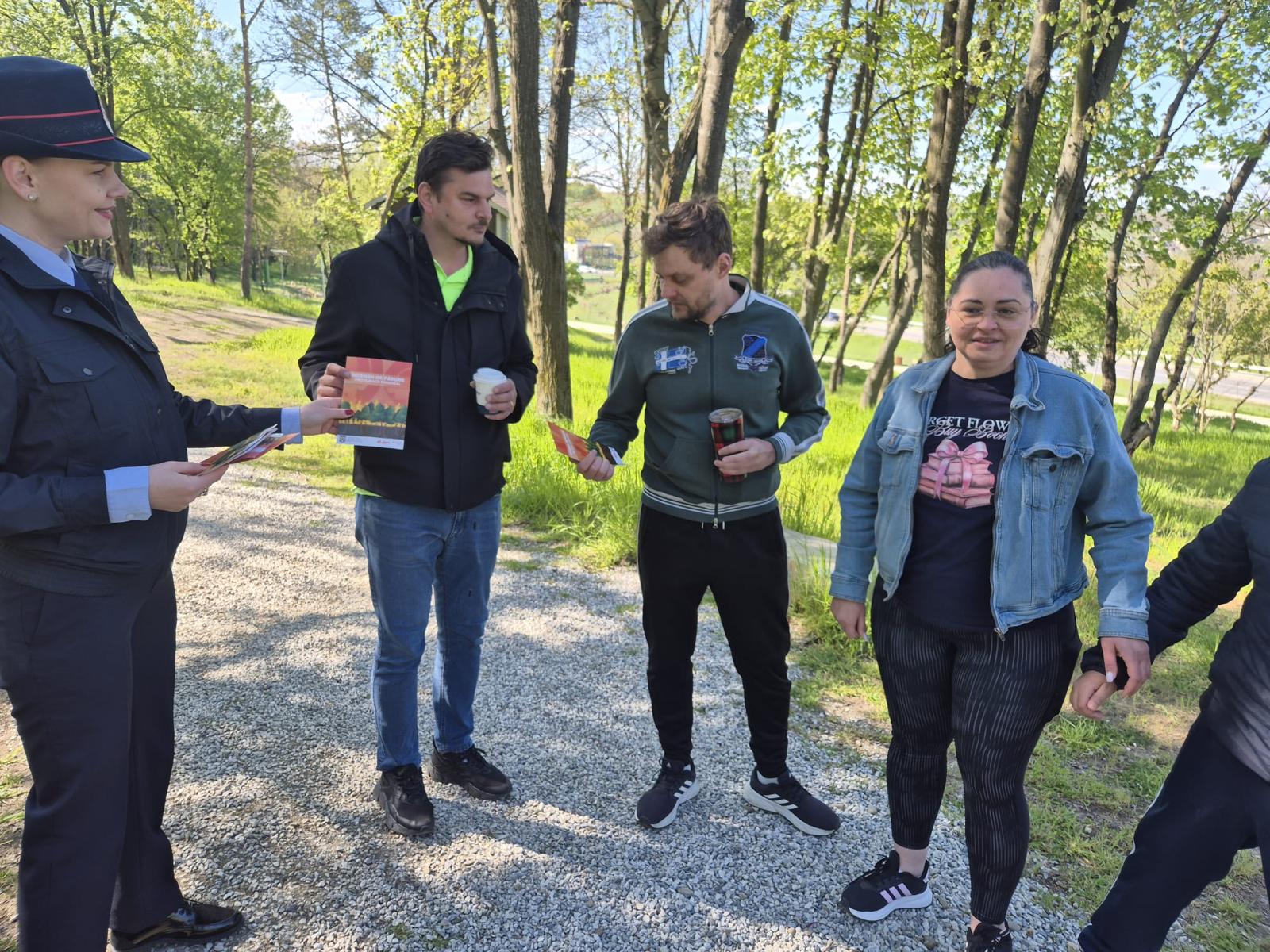 pompieri botosaneni la picnic