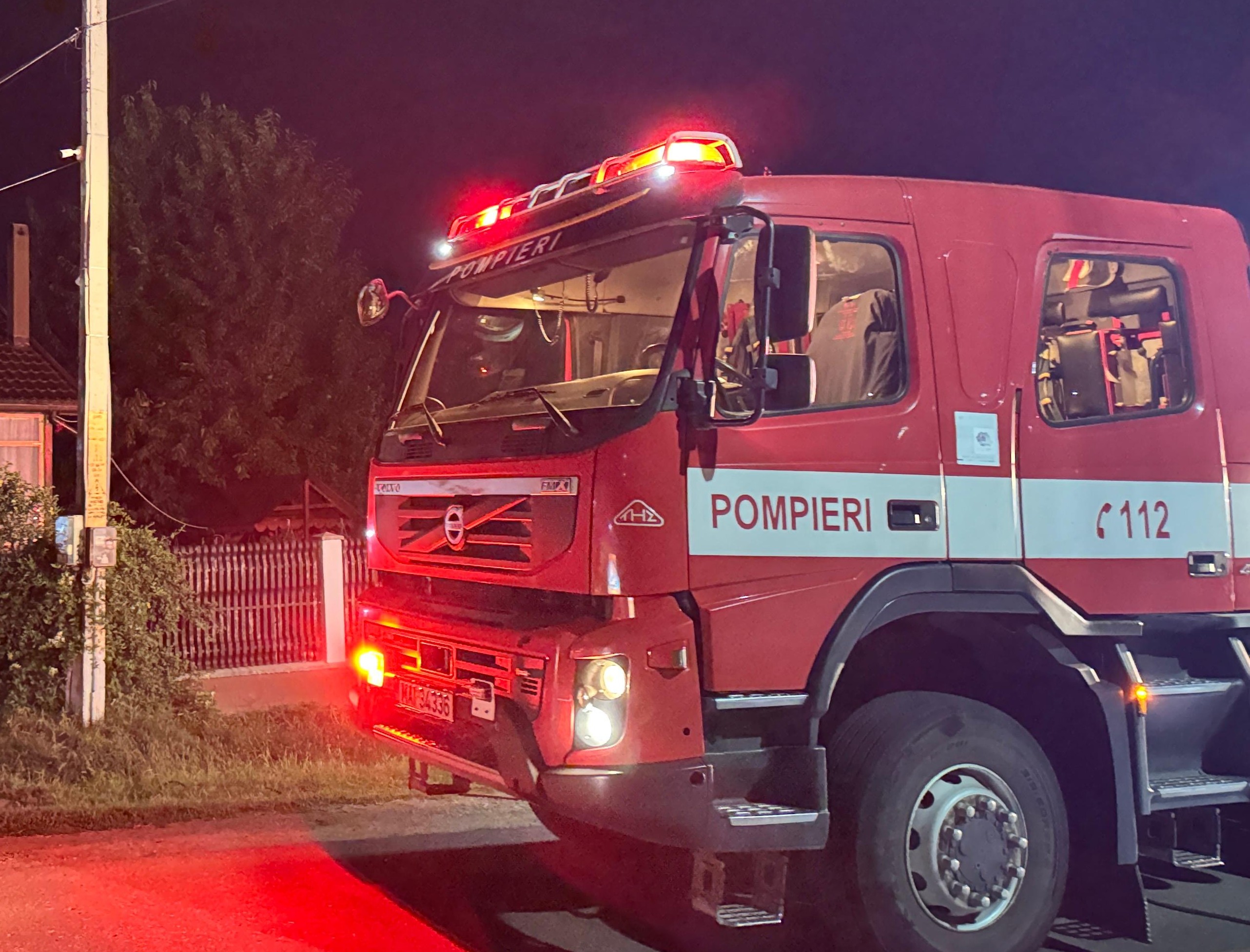 Pompierii sunt la datorie și învață botoșănenii cum să nu dea foc la case – VIDEO 