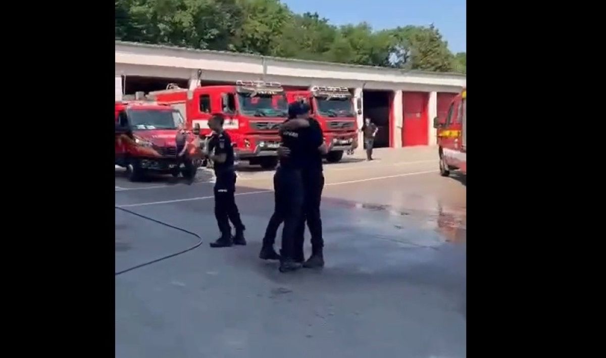 pompierul care isi termina cariera.