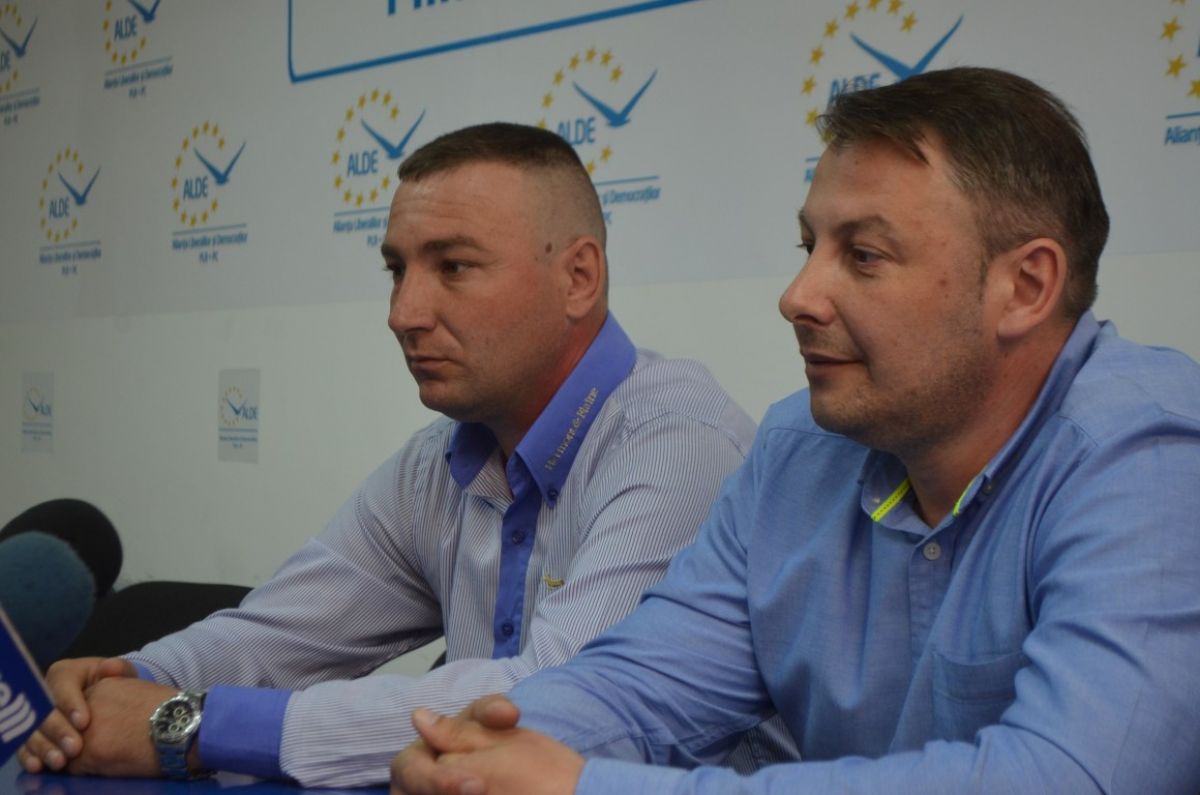 PSD-iștii au făcut alianță cu ALDE la Mihai Eminescu ca s-o dărâme pe Aneta