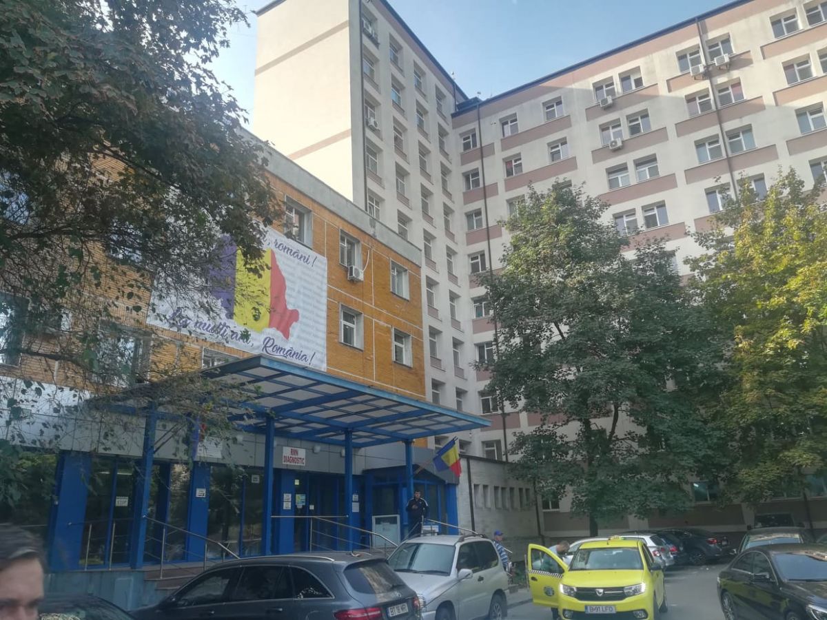 PUZDERIE de posturi vacante la Mavromati, de la asistent la operator date