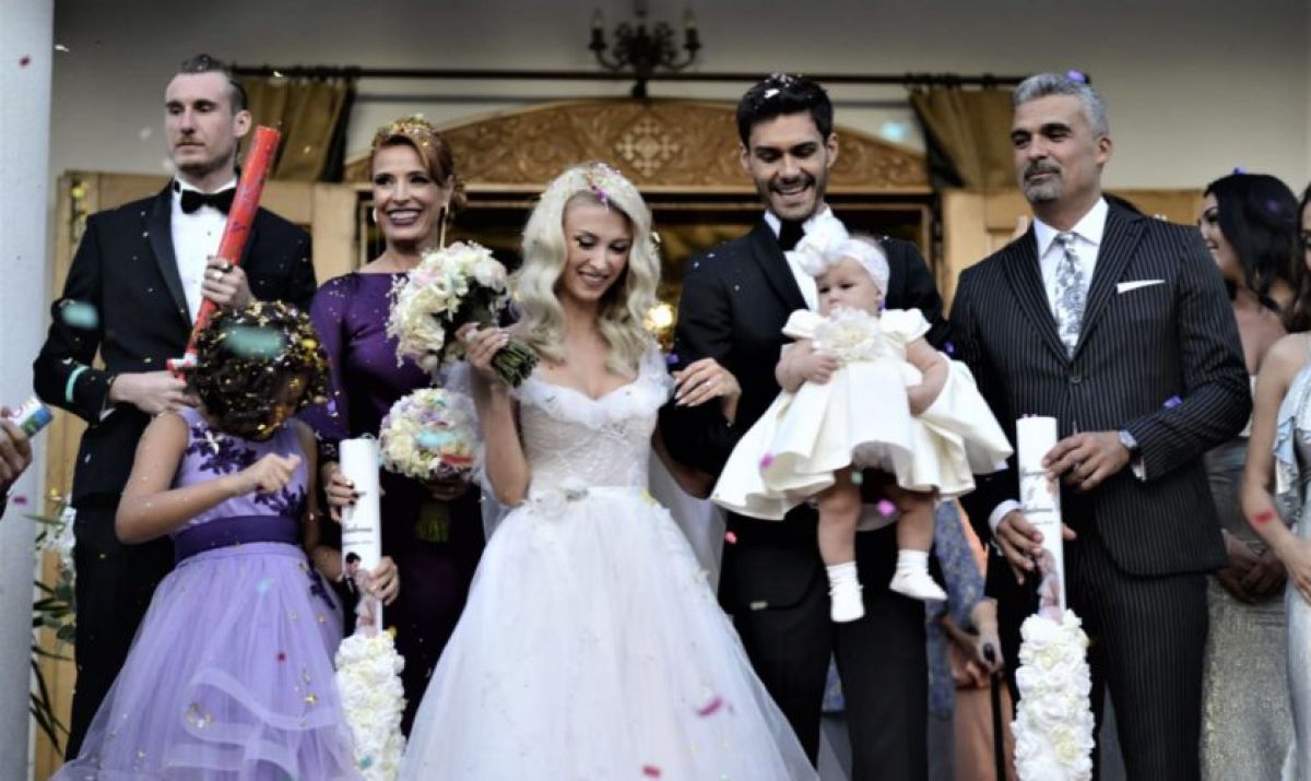 CIFRE amețitoare: Cu ce profit s-au ales Andreea Bălan și soțul botoșănean de pe urma nunții