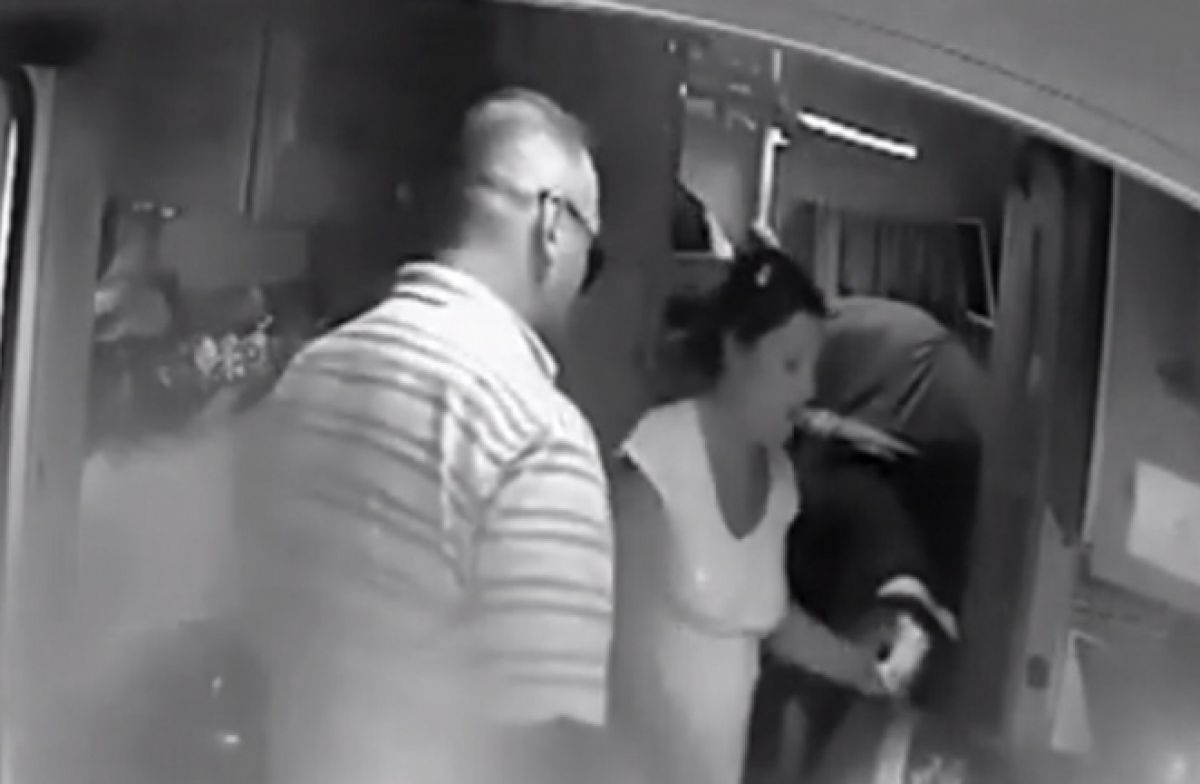 APEL la 112: Femeie amenințată cu cuțitul în plină zi la Botoșani de un bărbat agresiv