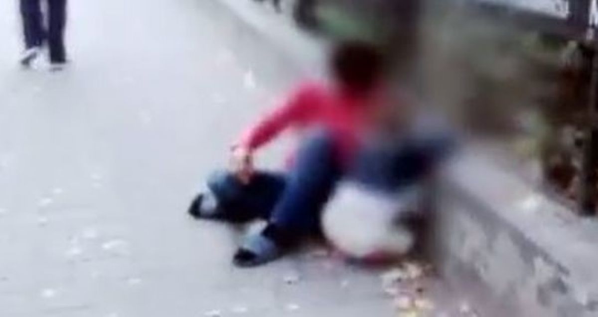 Etnobotanicele și berea au doborât-o: Femeie găsită inconștientă pe trotuar