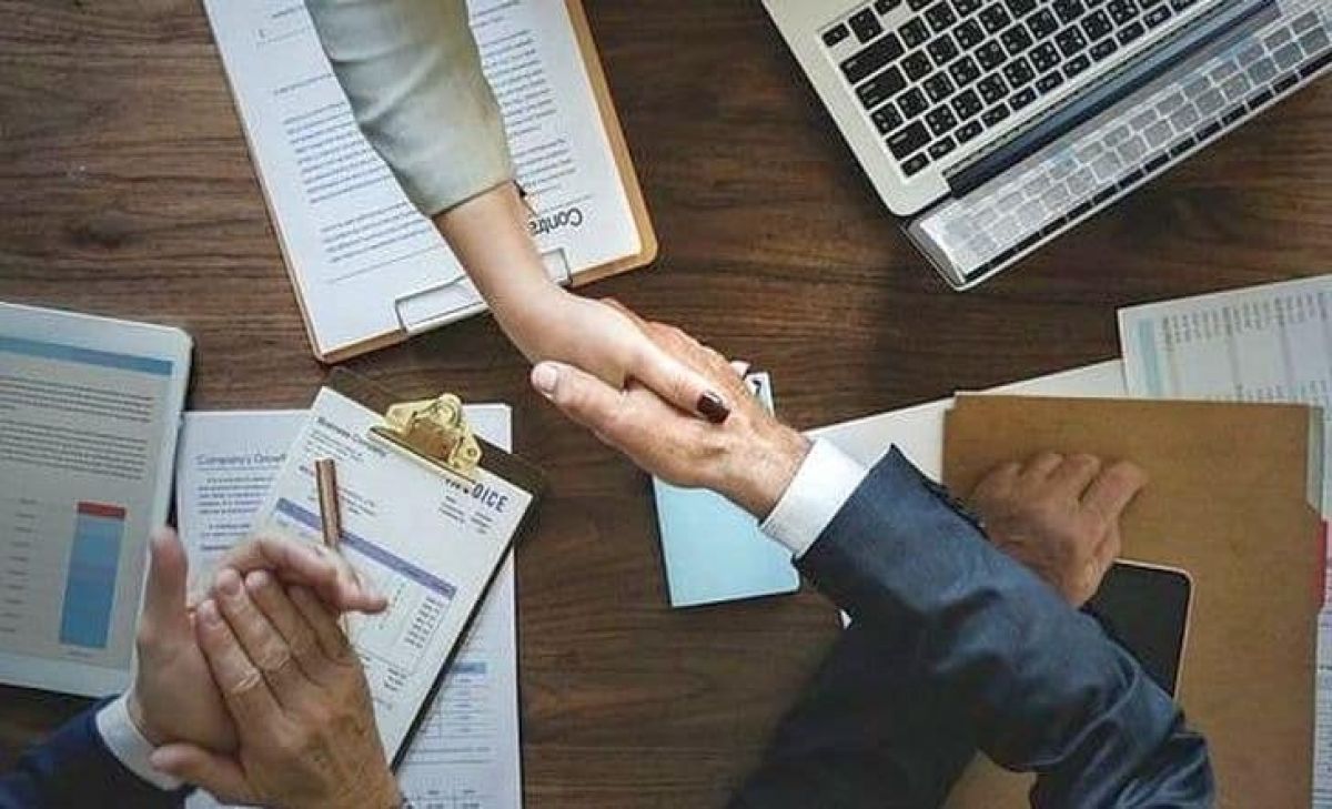 Posturi în instituțiile statului, salarii de la 3.000 la peste 14.000 de lei - LISTA locurilor de muncă