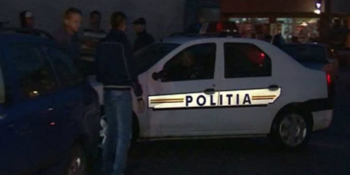 Copil bătut cu pumnii și picioarele de un șofer