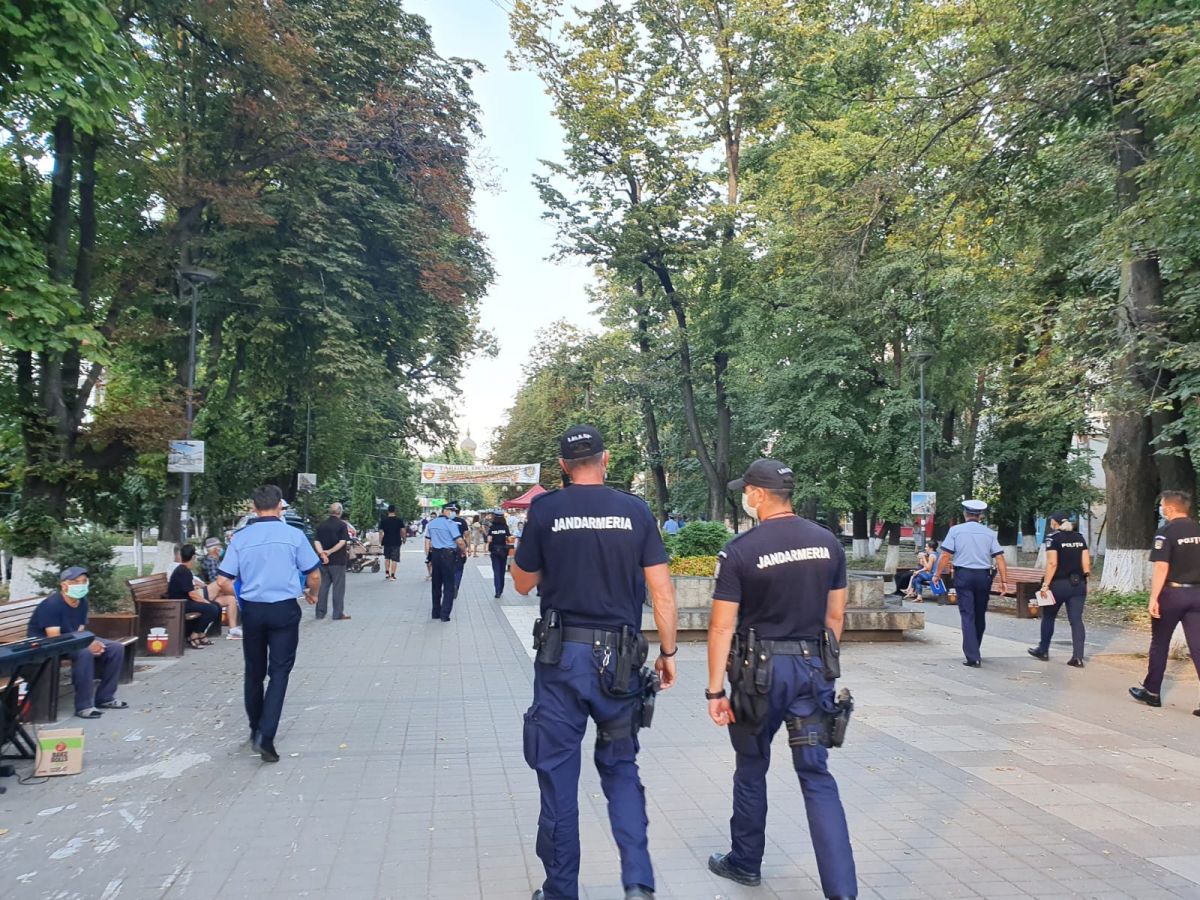 AMENZI de peste 50.000 de lei într-o singură zi, botoșăneni sancționați pentru că nu purtau mască