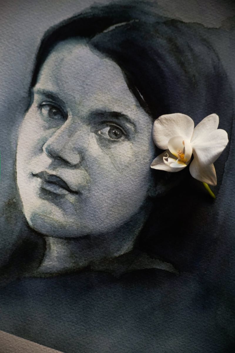 Chipul unei refugiate din Ucraina, pictat de o artistă din Botoșani: Pe Vlada am fotografiat-o în tren