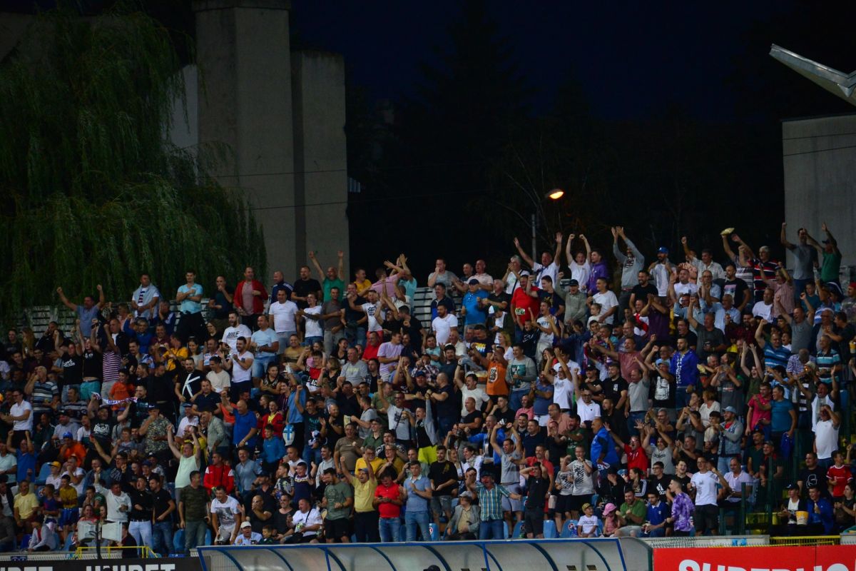 S-au epuizat biletele la tribune și loje! Mihai Teja așteaptă înfruntarea cu FCSB, fără frică – VIDEO