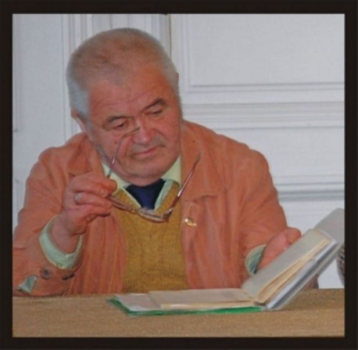 Zece ani de la plecarea lui Ionel Bejenaru, omul care visa la o ”trebuitoare Galerie a Oamenilor de Seamă ai Botoșanilor”