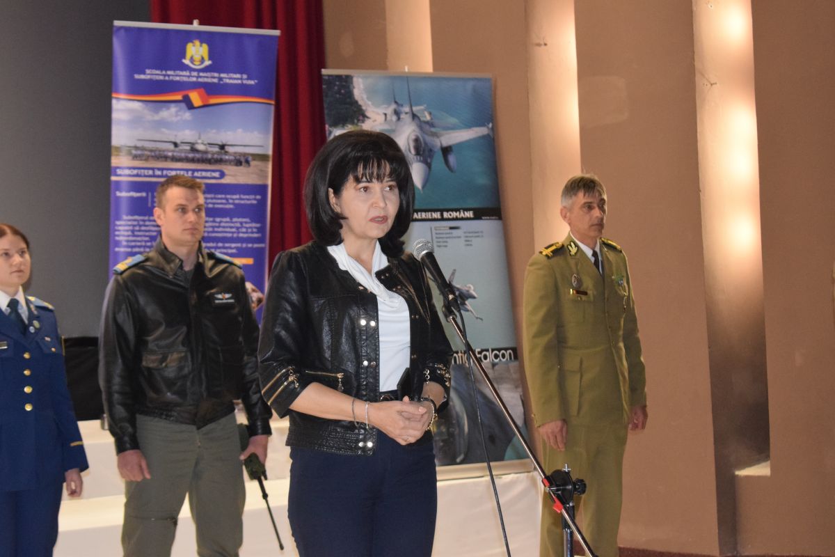 Șefa de la Județ a dezvăluit „un secret” în fața a sute de liceeni – VIDEO