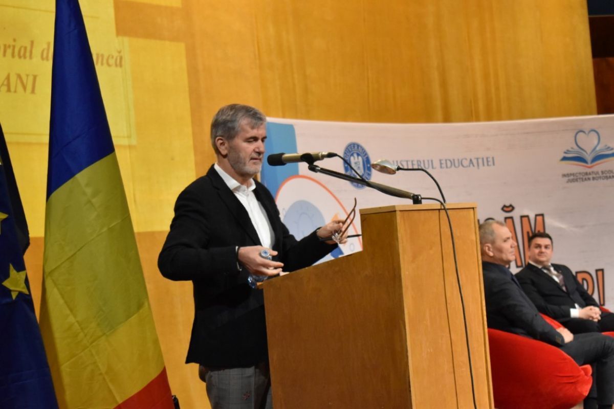 Valeriu Iftime: Este de neimaginat faptul că avem dascăli care plâng în demonstrații publice pentru salarii