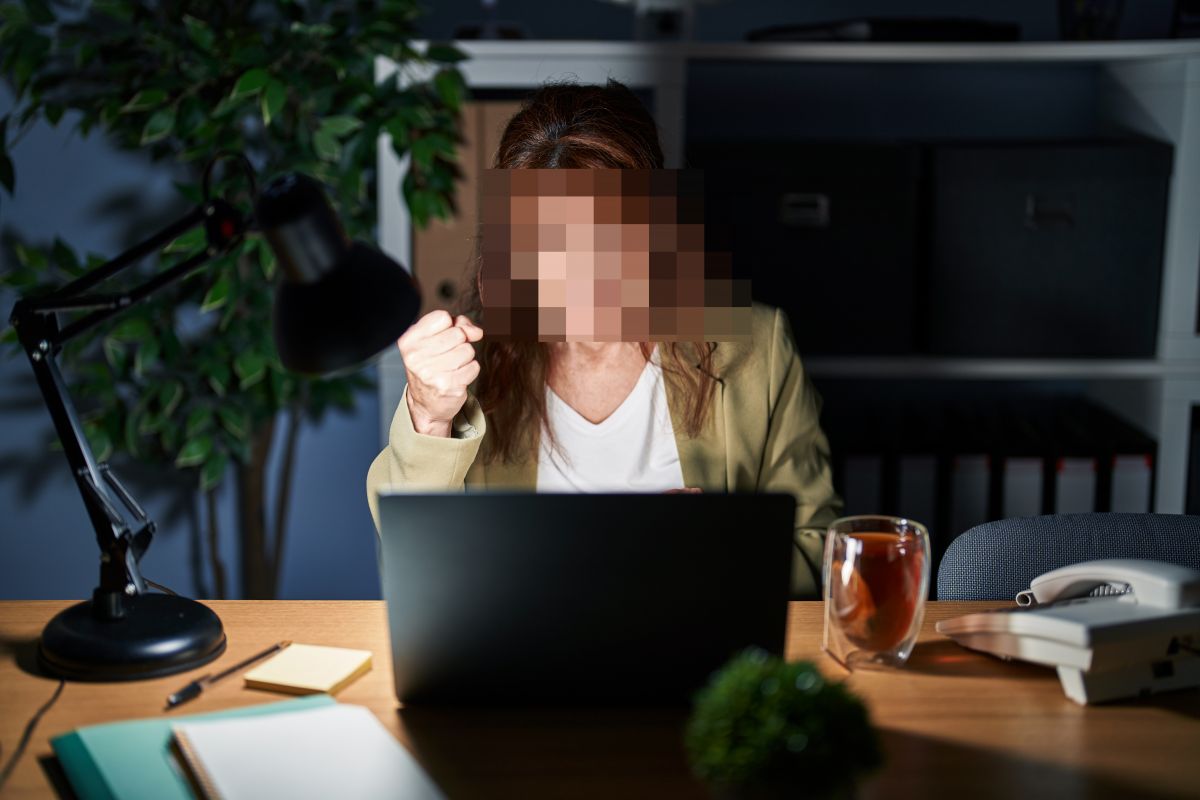 SINGURUL cuvânt care i-a salvat funcțiile unei șefe de la Botoșani, demisia aruncată la coșul de gunoi