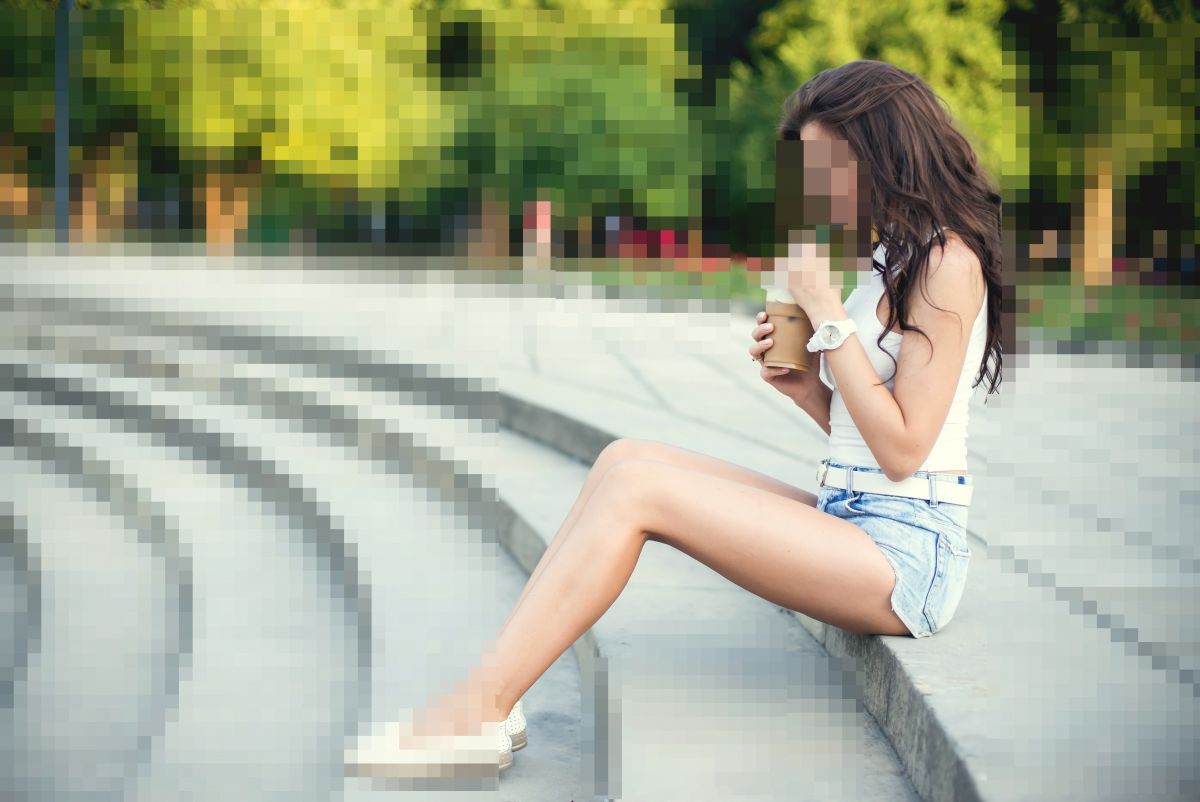 Tânără prinsă „cu prostioare” în buzunar de polițiștii botoșăneni  