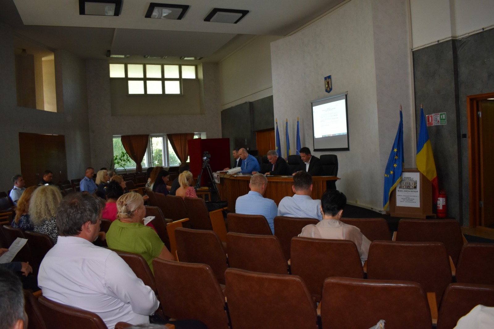 Prefectul Dan Nechifor i-a scos puțin de la inimă pe câțiva șefi de instituții: Ați dat scris – VIDEO 