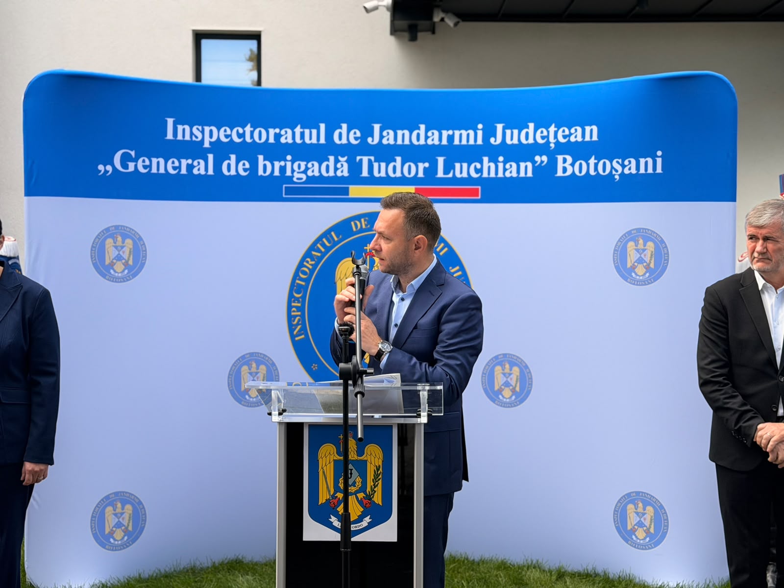 primarul cosmin andrei.