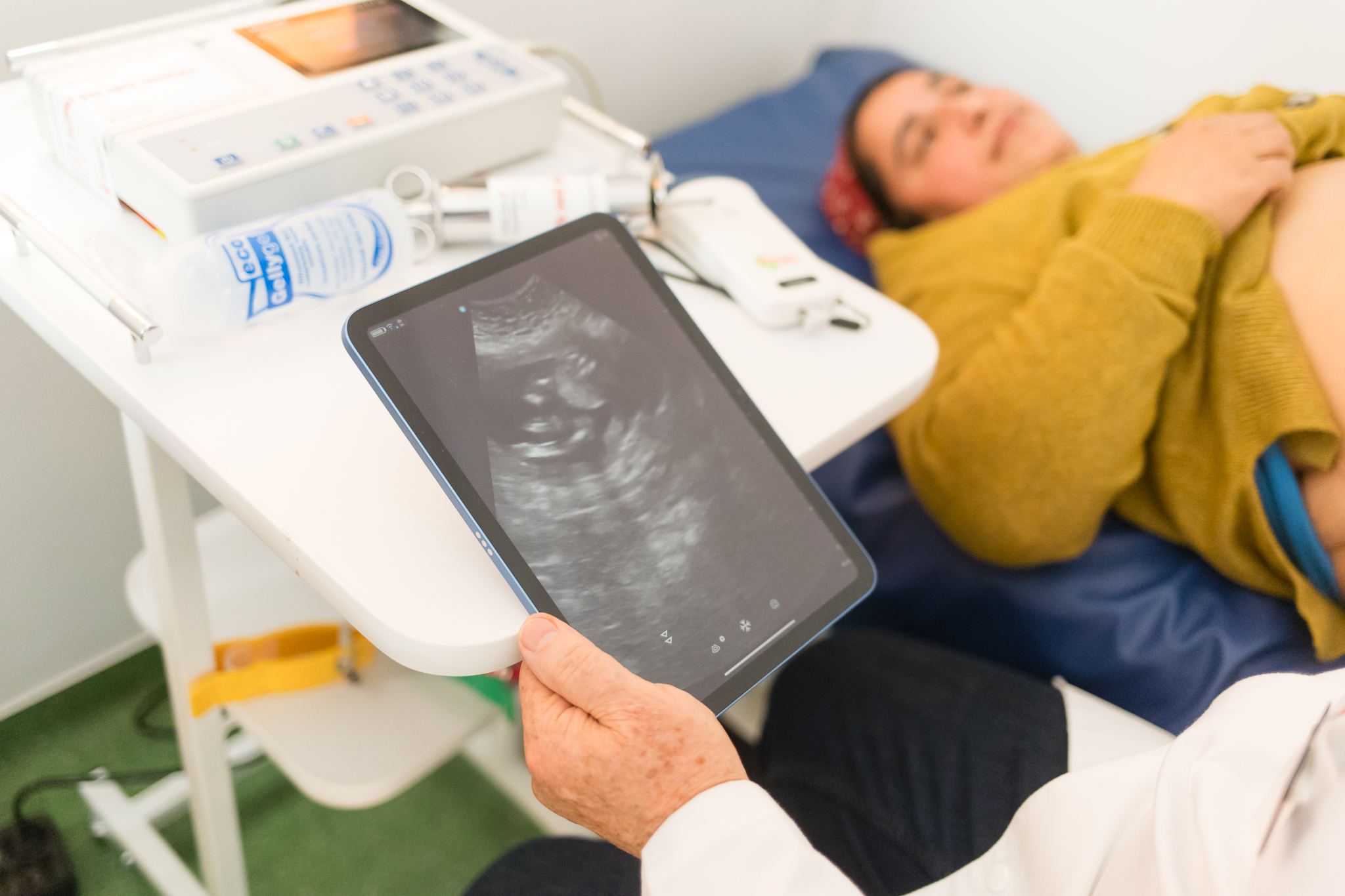 Cabinete medicale dotate cu aparatură în cadrul unui concurs 