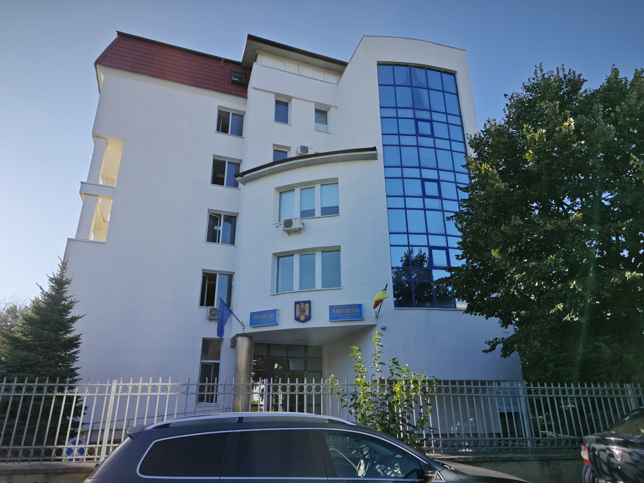 procurorii de pe langa tribunalul botosani.