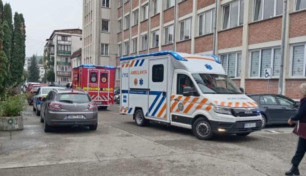 profesoara injunghiata la scoala
