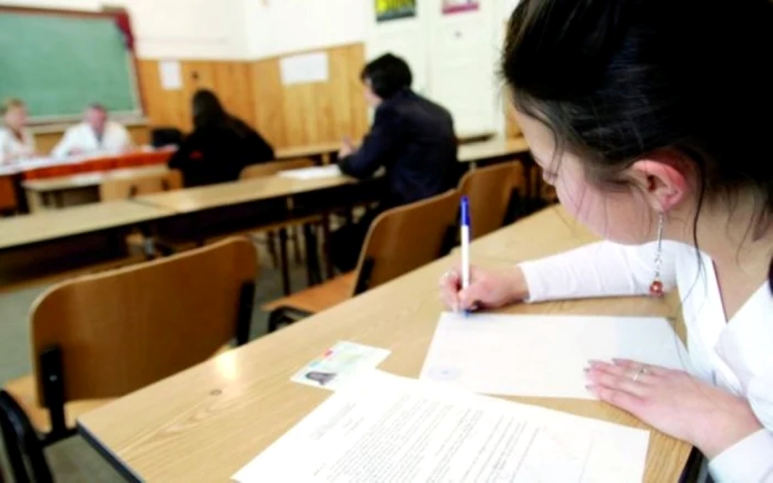 Profesorii vor fi plătiți mai mult pentru participarea la Evaluarea Națională și la BAC