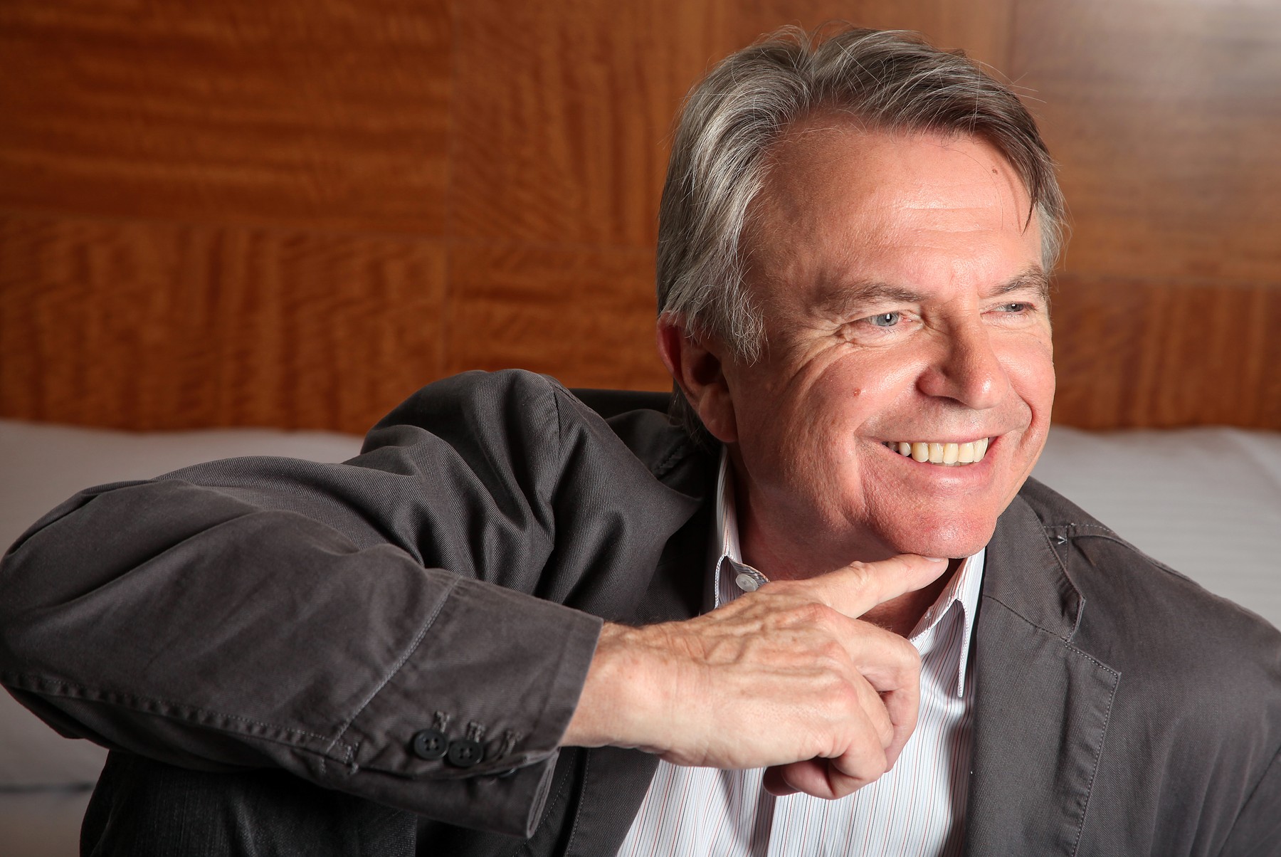 Actorul Sam Neill, vindecat de cancer după o terapie revoluționară: „Eram pe ducă”