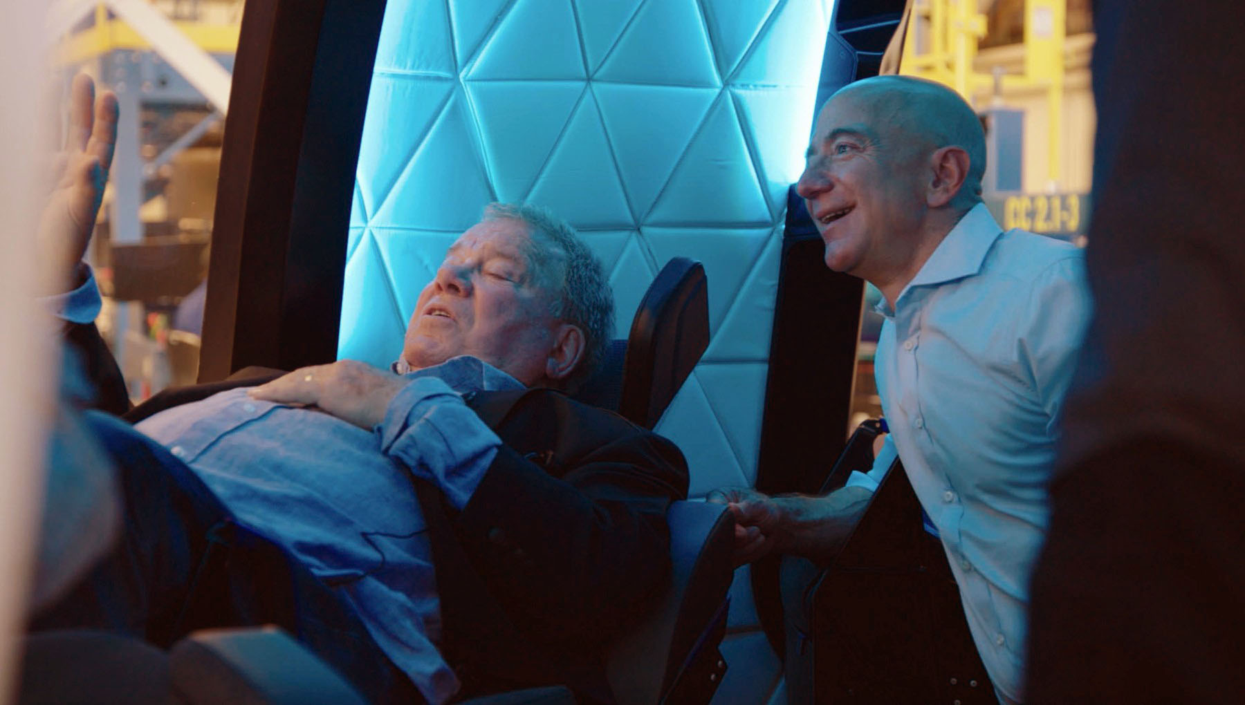 Jeff Bezos susține că inteligența artificială va avea efectul opus celui de care se tem oamenii
