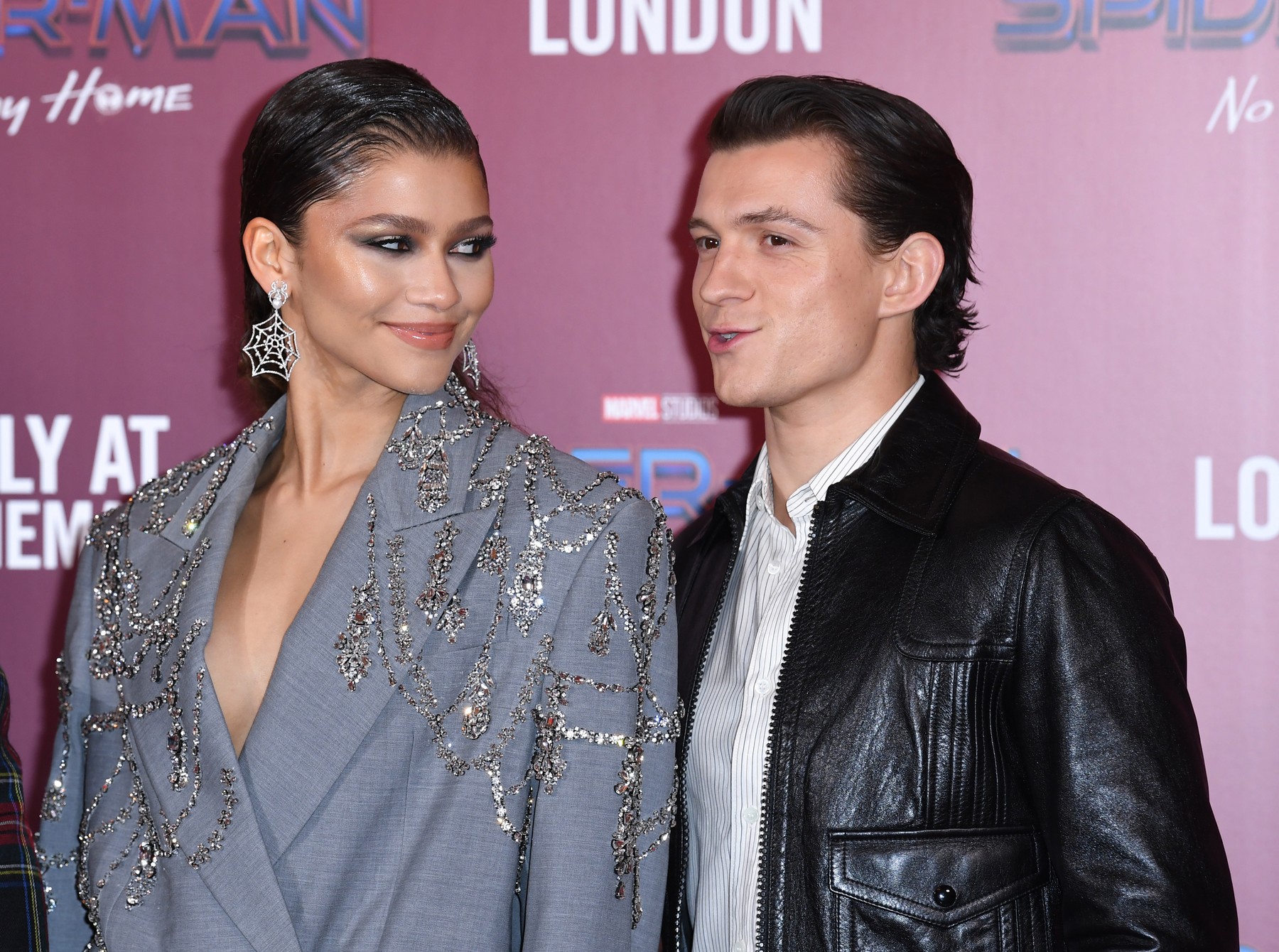 Tom Holland confirmă că s-a căsătorit în secret cu Zendaya