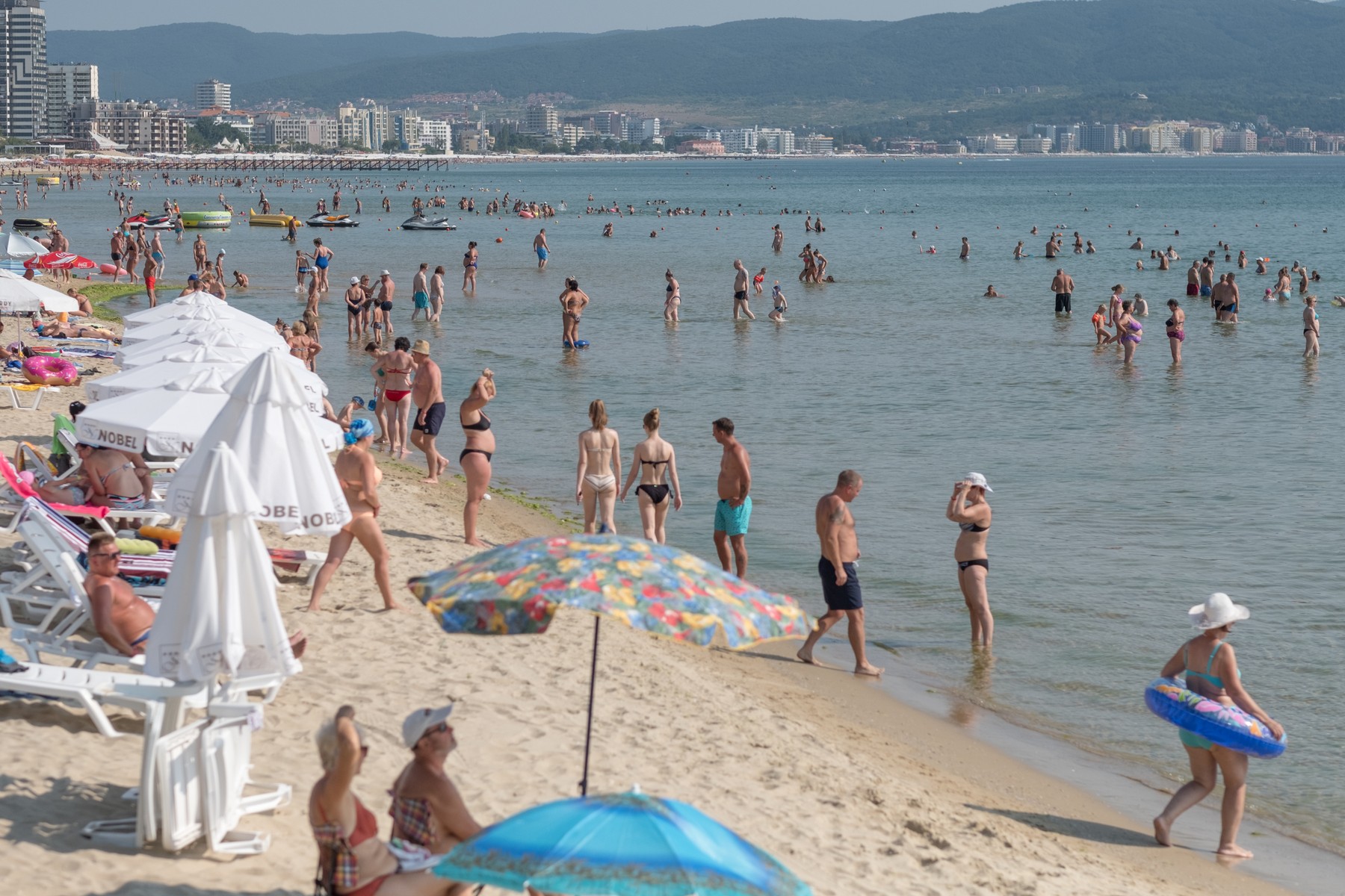 Românii, pe primul loc la numărul de turiști în Bulgaria, în august